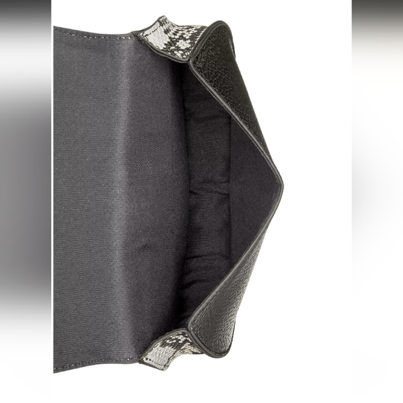 Steve Madden Pebbled Faux Leather Convertible Belt Bag - Medium - Picture 2 of 6